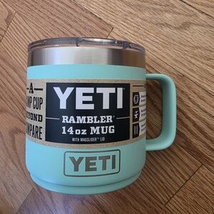 YETI Rambler 14oz Mug in Seafoam